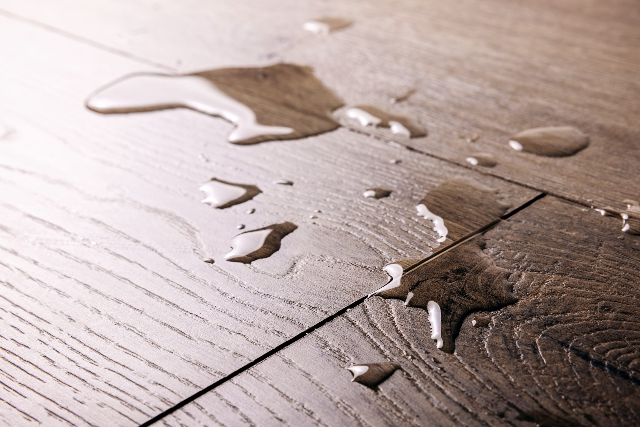 watertight-vs-waterproof-flooring-what-s-the-difference-freestyle